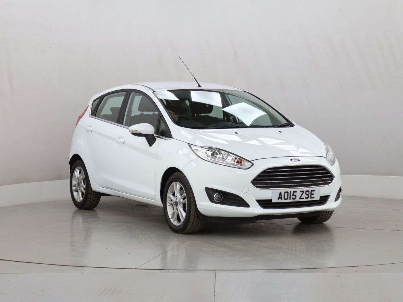 A 2015 FORD FIESTA 1.25 Zetec Hatchback 5dr Petrol Manual Euro 6 (82 ps) A 2015 FORD FIESTA 1.25 Zetec Hatchback 5dr Petrol Manual Euro 6 (82 ps)