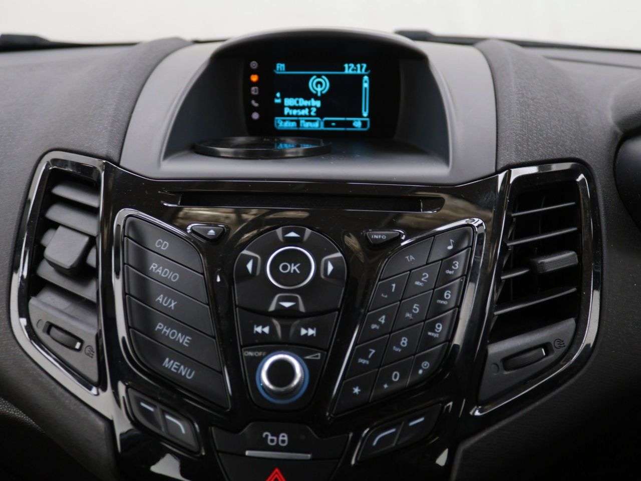 2015 FORD FIESTA 2015 FORD FIESTA