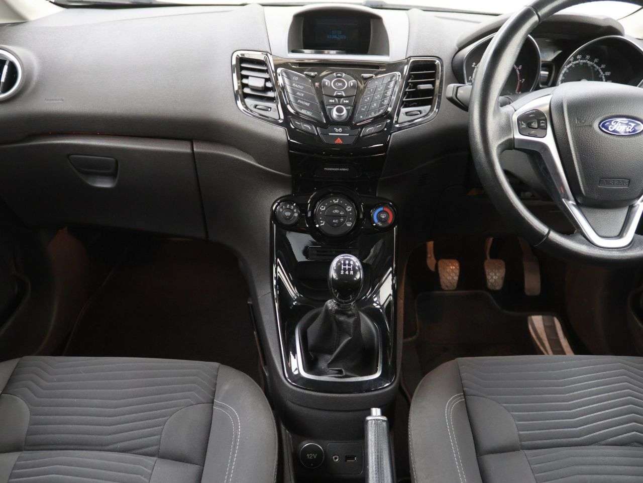 2015 FORD FIESTA 2015 FORD FIESTA