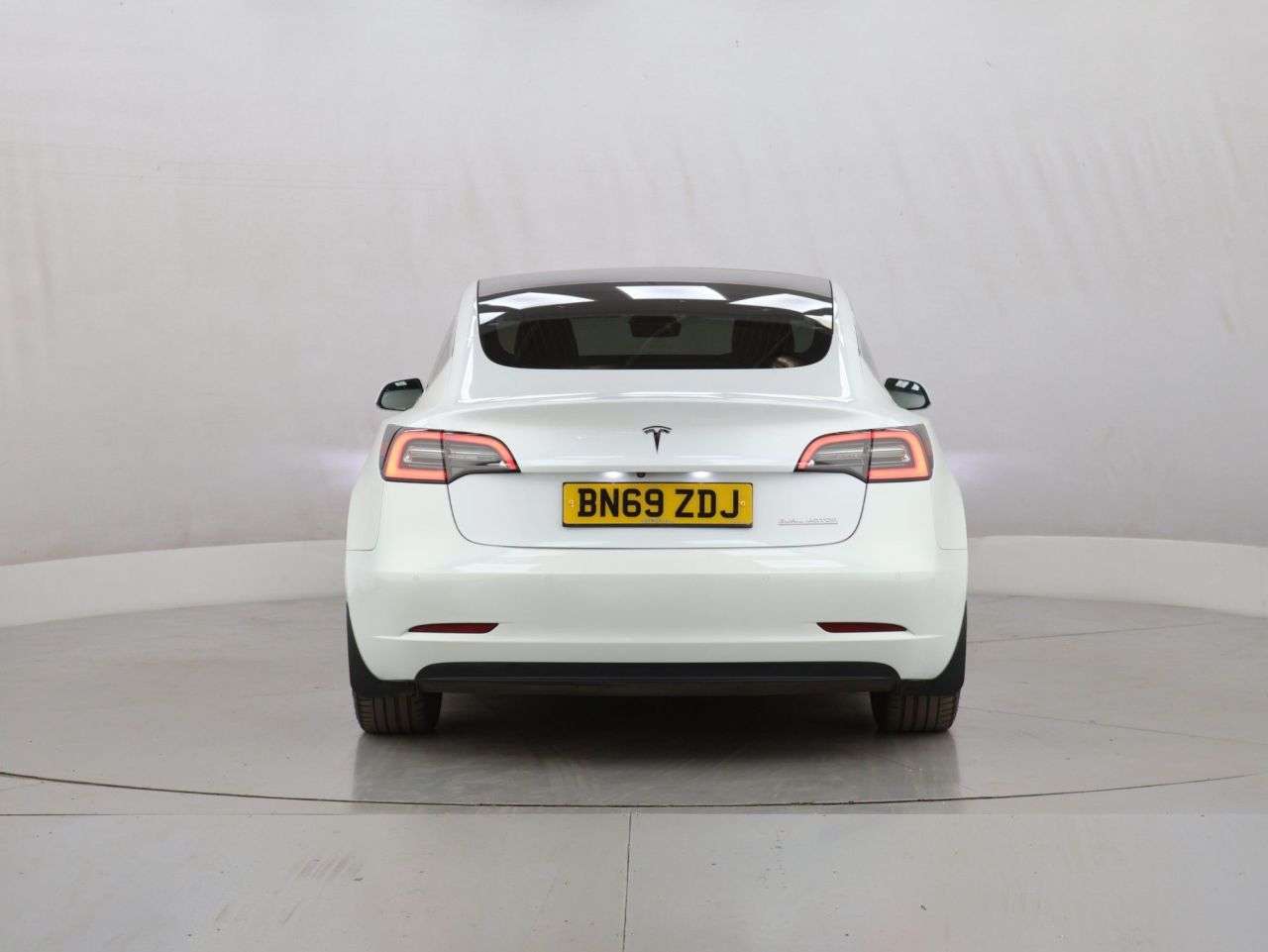 2019 TESLA MODEL 3 2019 TESLA MODEL 3