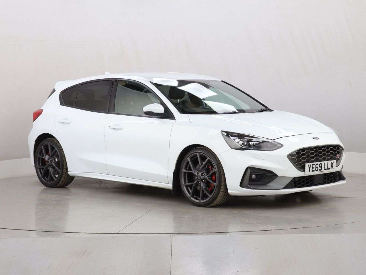 A 2019 FORD FOCUS 2.0 EcoBlue ST Hatchback 5dr Diesel Manual Euro 6 (s/s) (190 ps) A 2019 FORD FOCUS 2.0 EcoBlue ST Hatchback 5dr Diesel Manual Euro 6 (s/s) (190 ps)