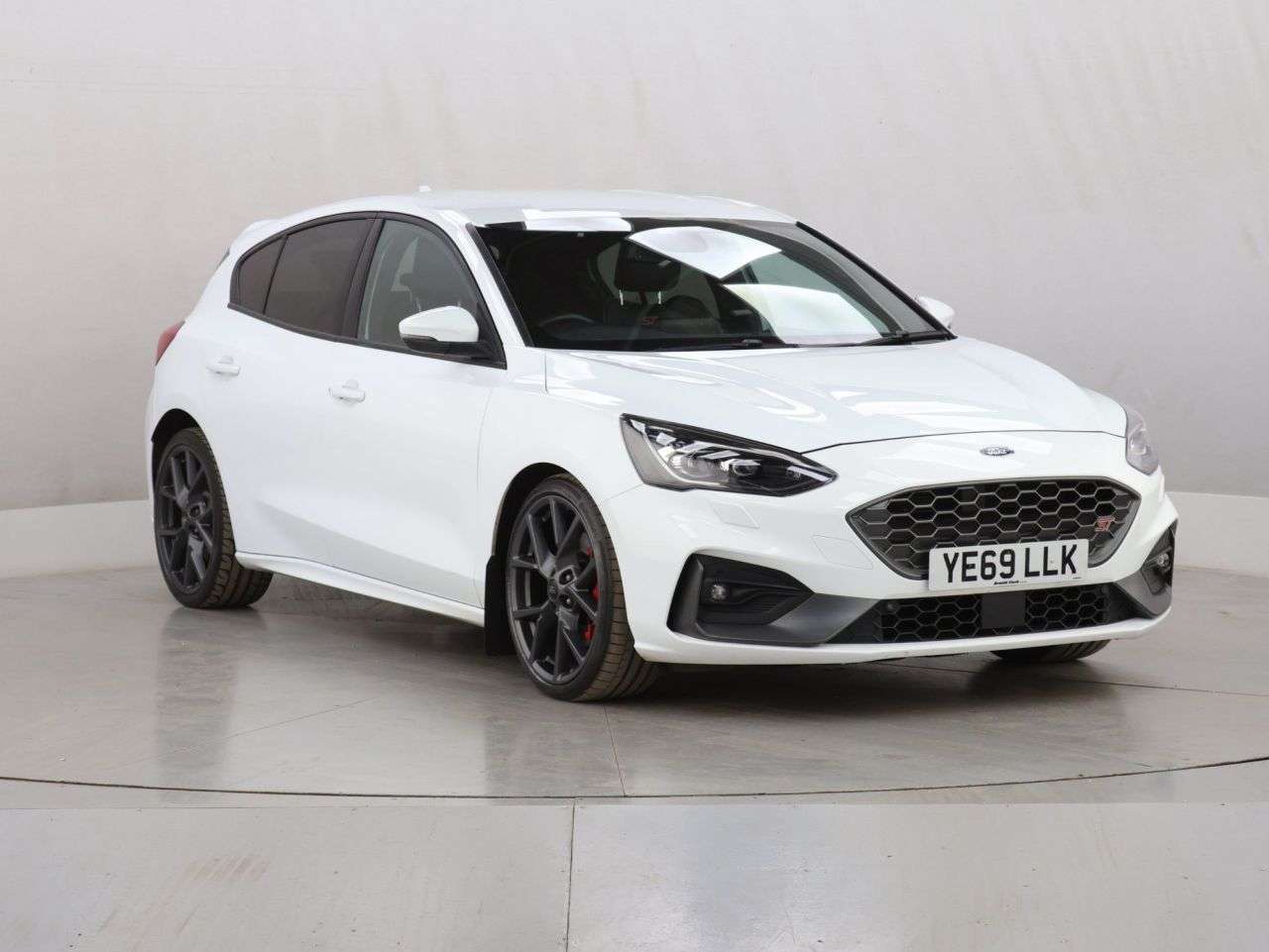 A 2019 FORD FOCUS 2.0 EcoBlue ST Hatchback 5dr Diesel Manual Euro 6 (s/s) (190 ps) A 2019 FORD FOCUS 2.0 EcoBlue ST Hatchback 5dr Diesel Manual Euro 6 (s/s) (190 ps)