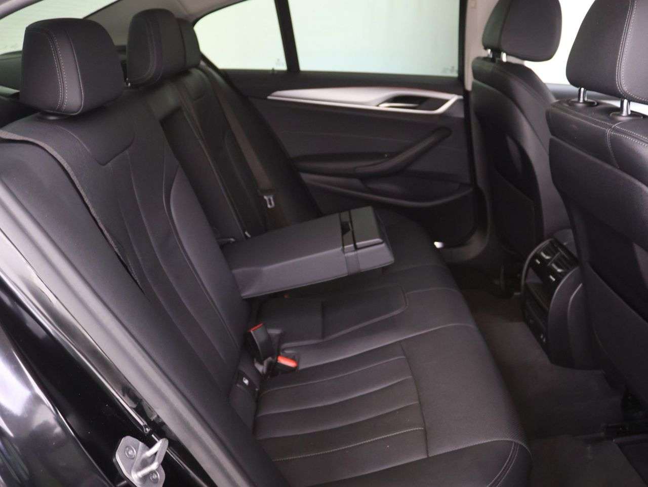2022 BMW 5 SERIES 2022 BMW 5 SERIES