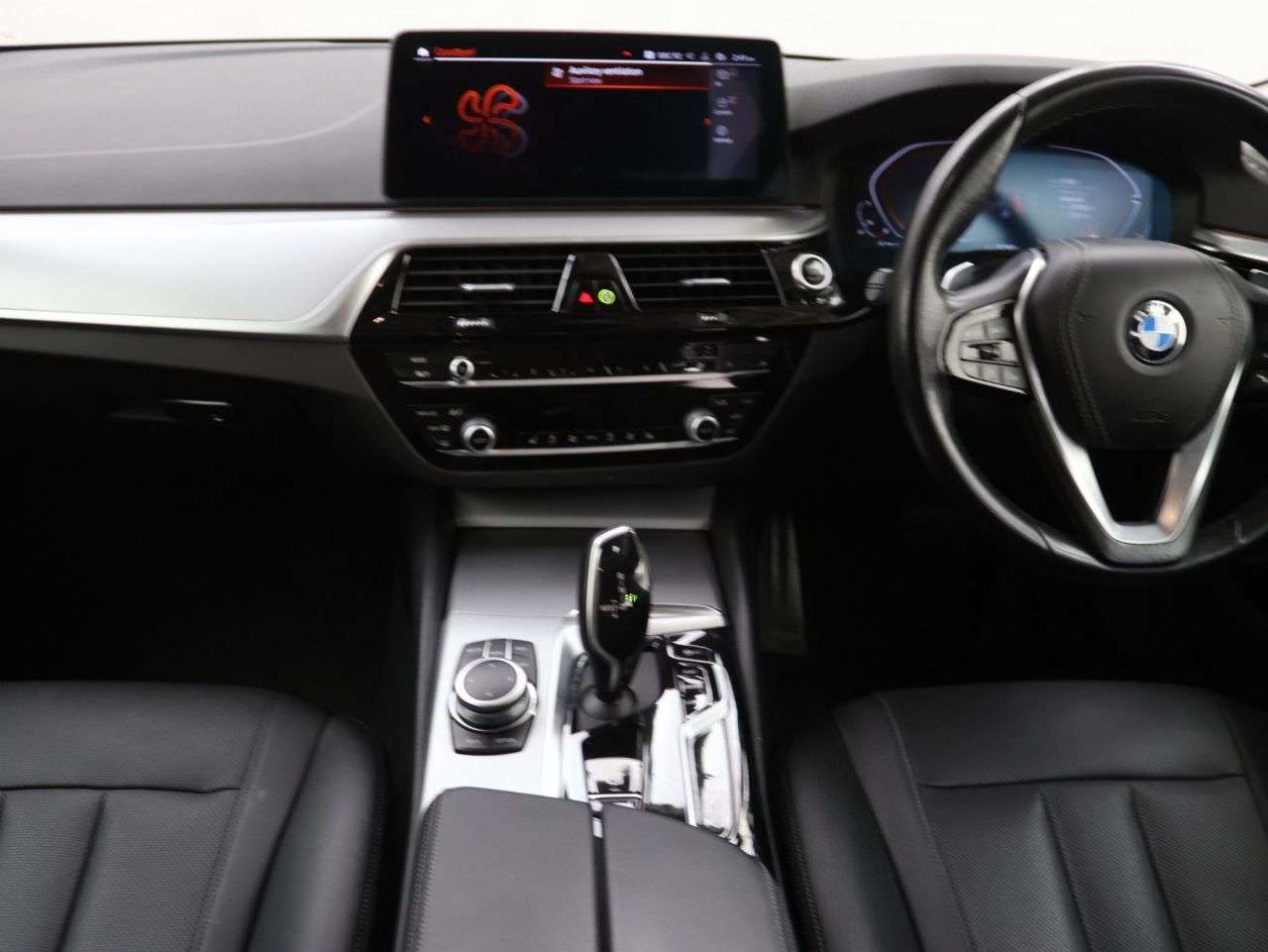 2022 BMW 5 SERIES 2022 BMW 5 SERIES