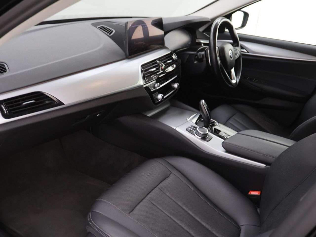 2022 BMW 5 SERIES 2022 BMW 5 SERIES