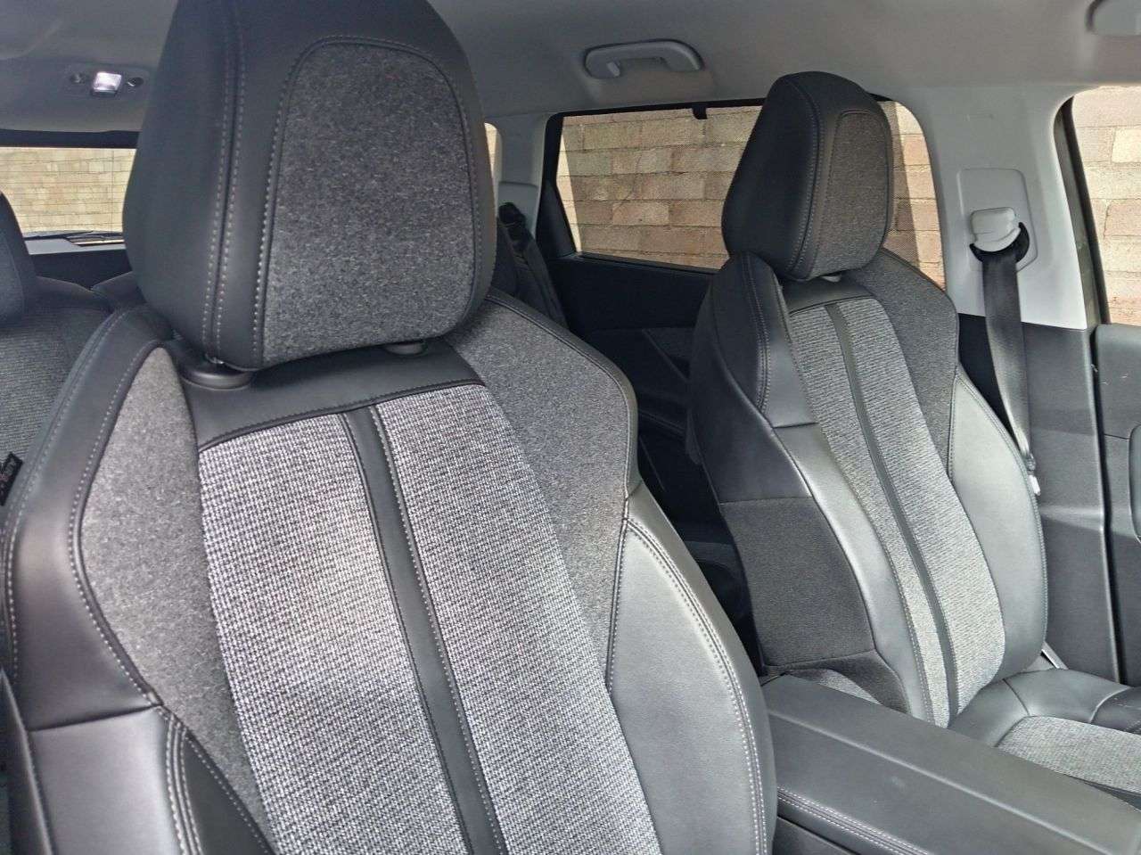 2019 PEUGEOT 5008 2019 PEUGEOT 5008
