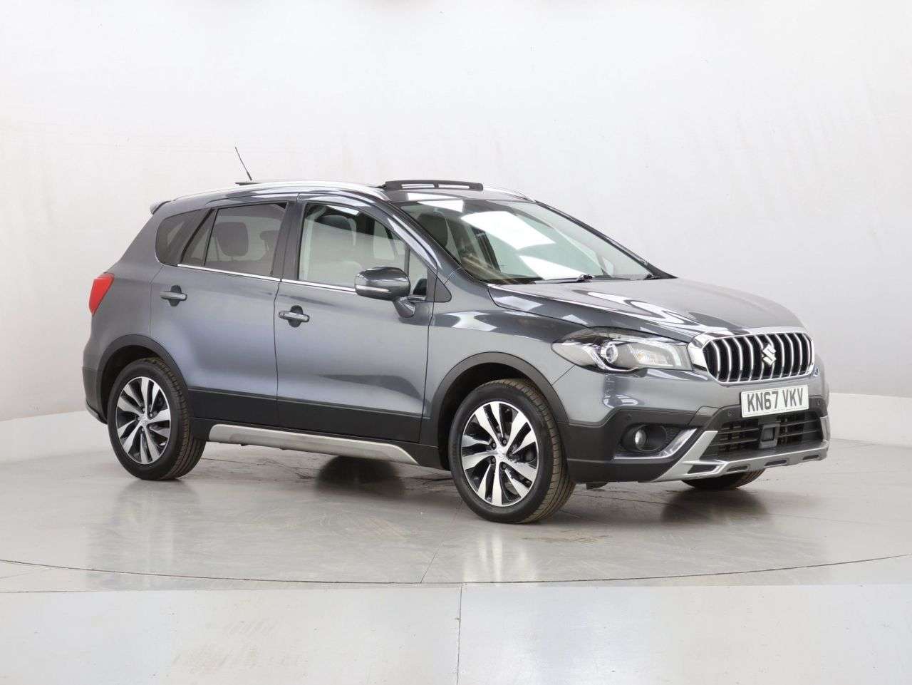 A 2017 SUZUKI SX4 S-CROSS 1.4 Boosterjet SZ5 SUV 5dr Petrol Manual ALLGRIP Euro 6 (s/s) (140 ps) A 2017 SUZUKI SX4 S-CROSS 1.4 Boosterjet SZ5 SUV 5dr Petrol Manual ALLGRIP Euro 6 (s/s) (140 ps)