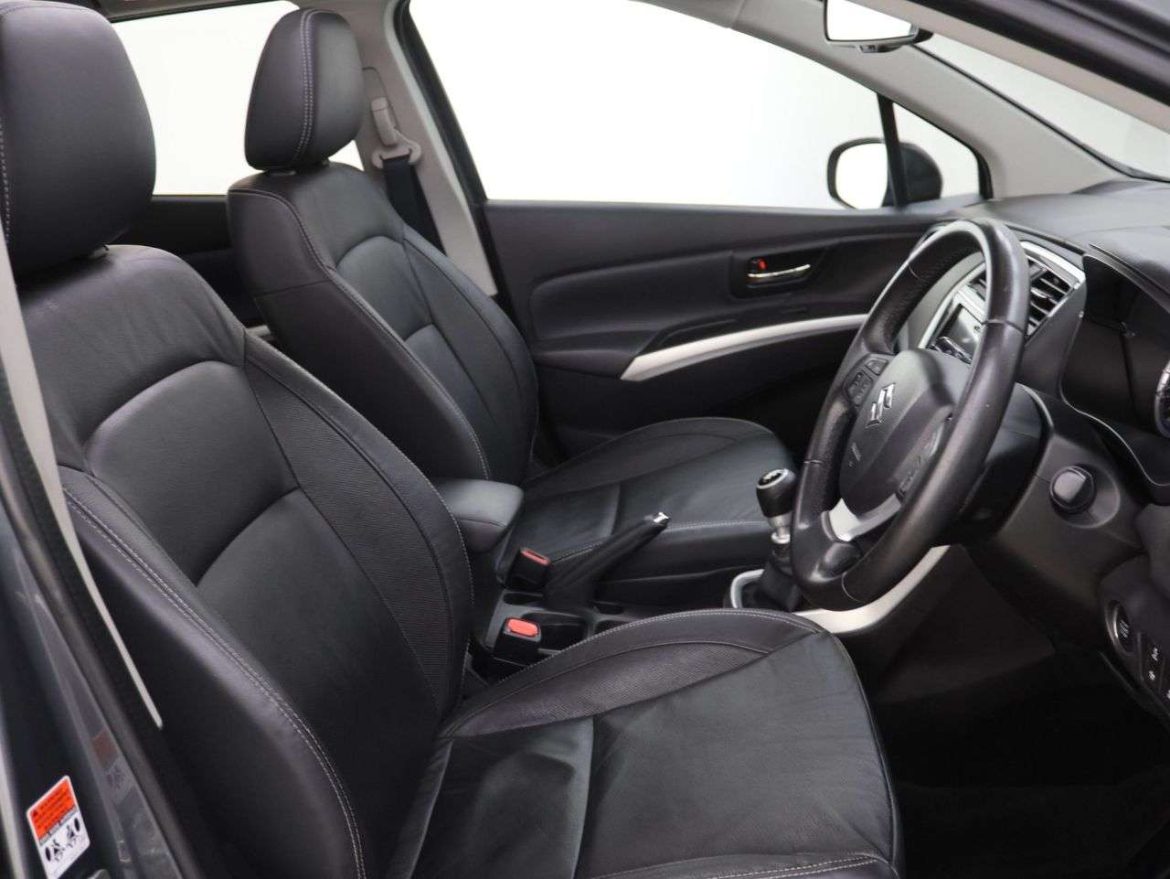 2017 SUZUKI SX4 S-CROSS 2017 SUZUKI SX4 S-CROSS
