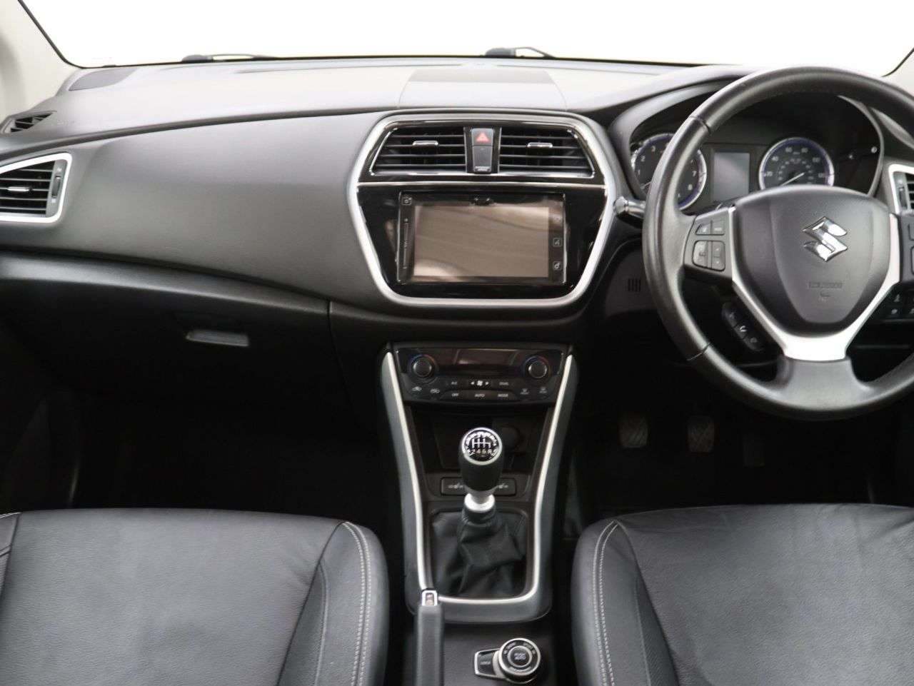 2017 SUZUKI SX4 S-CROSS 2017 SUZUKI SX4 S-CROSS