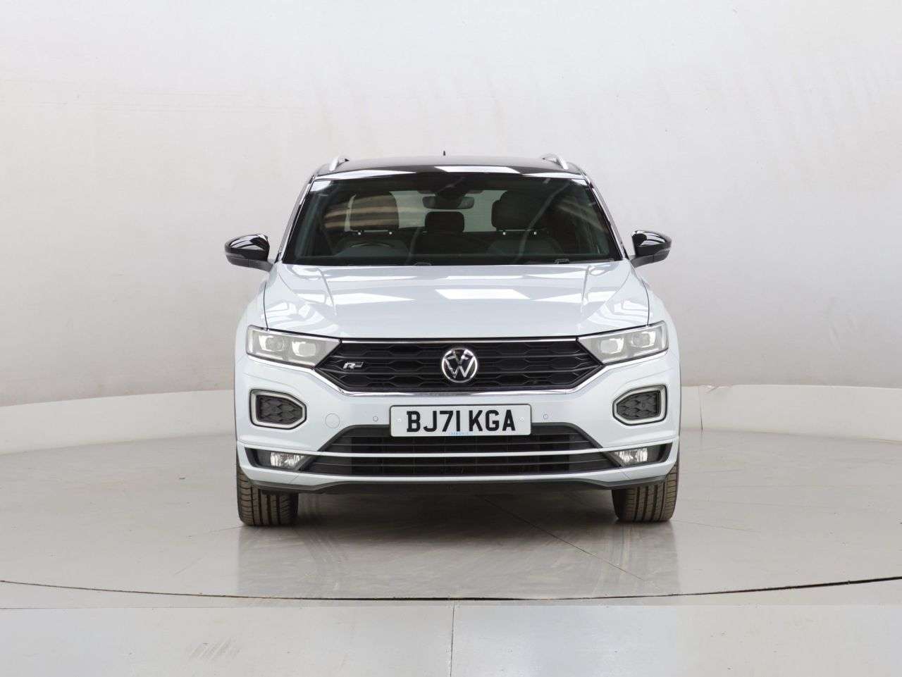 A 2021 VOLKSWAGEN T-ROC 1.5 TSI GPF EVO R-Line SUV 5dr Petrol Manual Euro 6 (s/s) (150 ps) A 2021 VOLKSWAGEN T-ROC 1.5 TSI GPF EVO R-Line SUV 5dr Petrol Manual Euro 6 (s/s) (150 ps)
