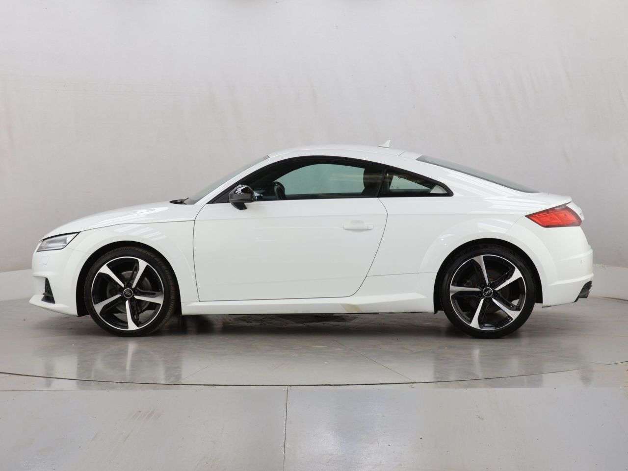 2022 AUDI TT 2022 AUDI TT