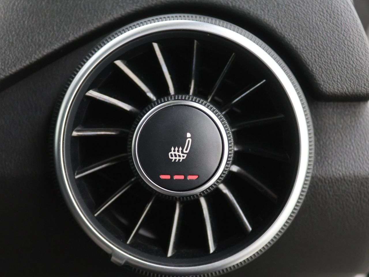 2022 AUDI TT 2022 AUDI TT