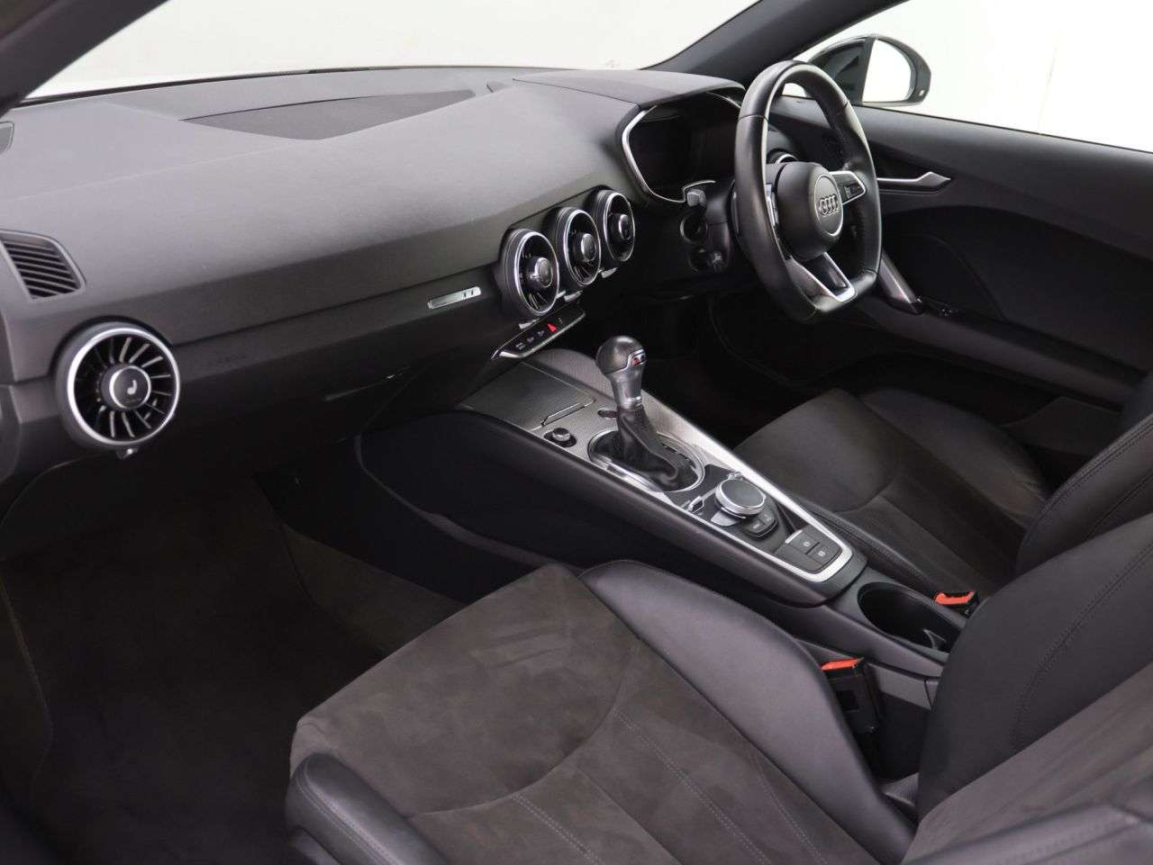 2022 AUDI TT 2022 AUDI TT