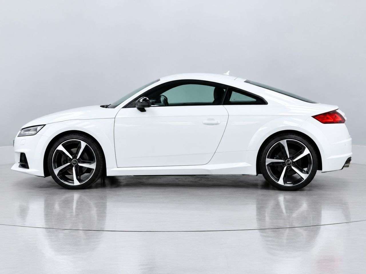 2022 AUDI TT 2022 AUDI TT