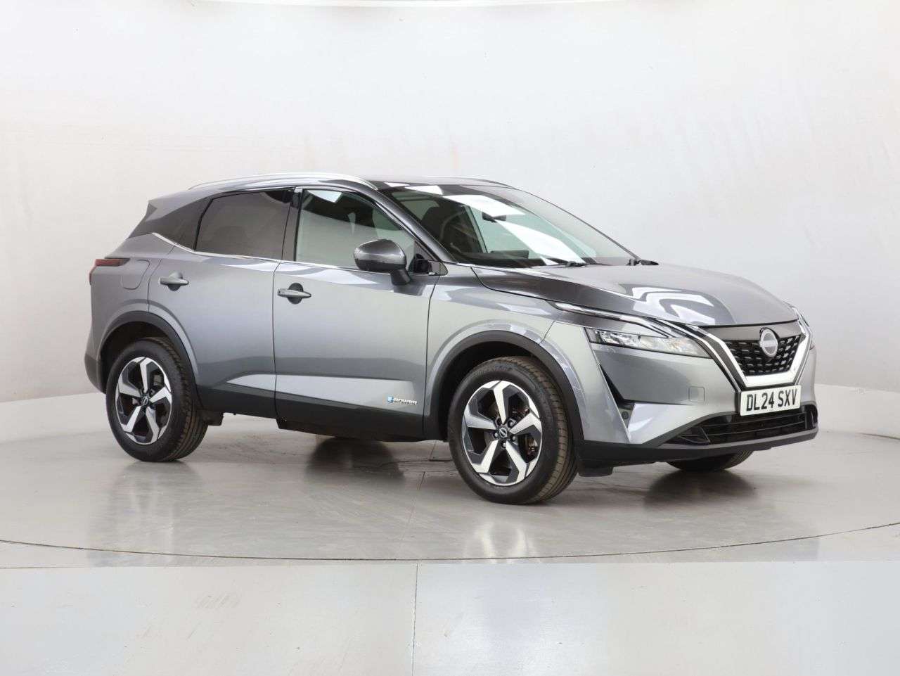A 2024 NISSAN QASHQAI 1.5 h e-POWER N-Connecta SUV 5dr Petrol Hybrid Auto Euro 6 (s/s) (190 ps) A 2024 NISSAN QASHQAI 1.5 h e-POWER N-Connecta SUV 5dr Petrol Hybrid Auto Euro 6 (s/s) (190 ps)
