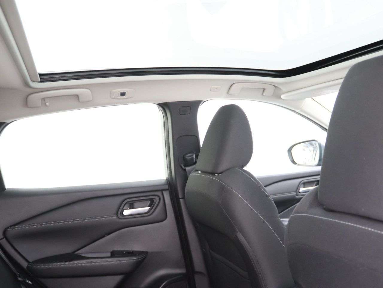 A 2024 NISSAN QASHQAI 1.5 h e-POWER N-Connecta SUV 5dr Petrol Hybrid Auto Euro 6 (s/s) (190 ps) A 2024 NISSAN QASHQAI 1.5 h e-POWER N-Connecta SUV 5dr Petrol Hybrid Auto Euro 6 (s/s) (190 ps)