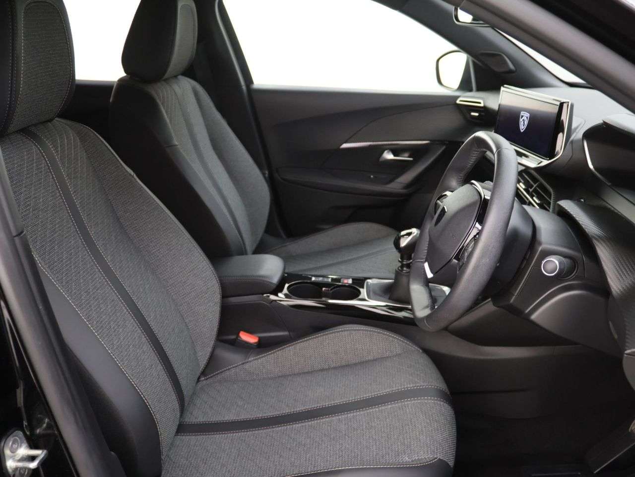 2024 PEUGEOT 2008 2024 PEUGEOT 2008