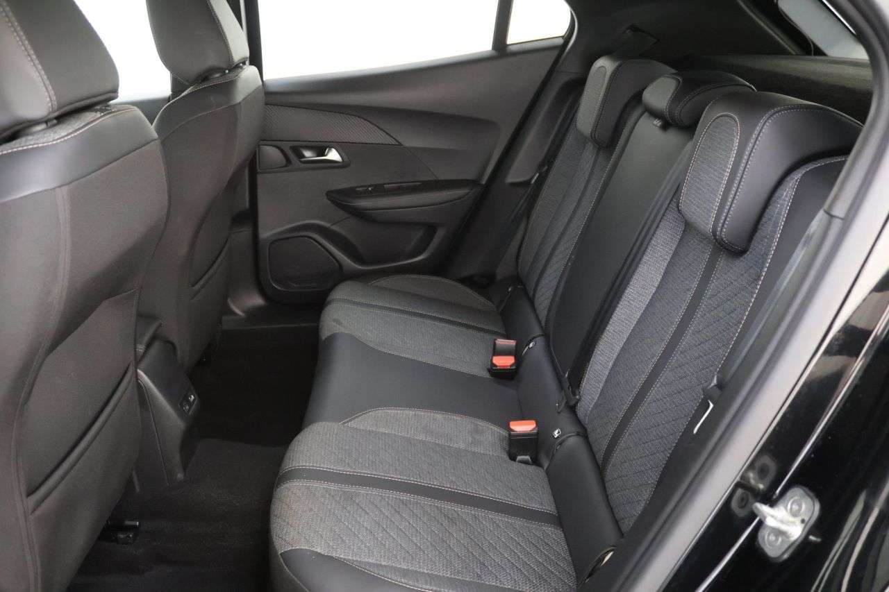 2024 PEUGEOT 2008 2024 PEUGEOT 2008