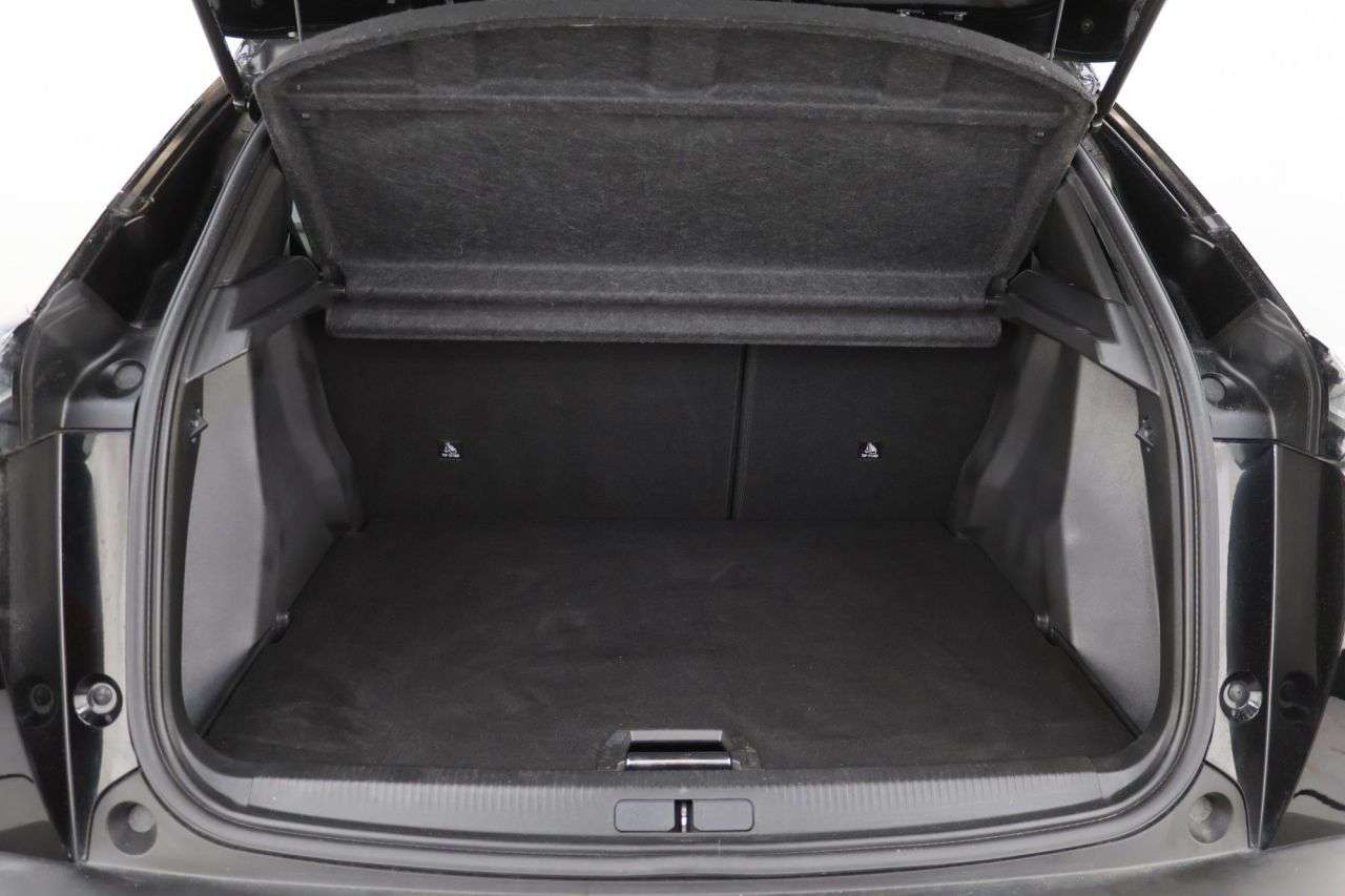 2024 PEUGEOT 2008 2024 PEUGEOT 2008