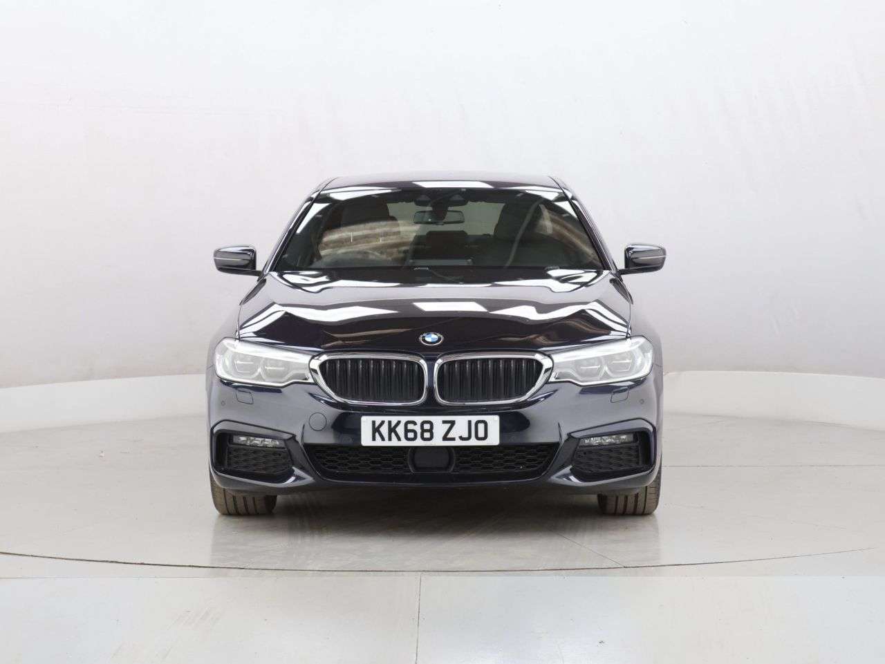 A 2019 BMW 5 SERIES 2.0 530e 9.2kWh M Sport Saloon 4dr Petrol Plug-in Hybrid Auto Euro 6 (s/s) A 2019 BMW 5 SERIES 2.0 530e 9.2kWh M Sport Saloon 4dr Petrol Plug-in Hybrid Auto Euro 6 (s/s)
