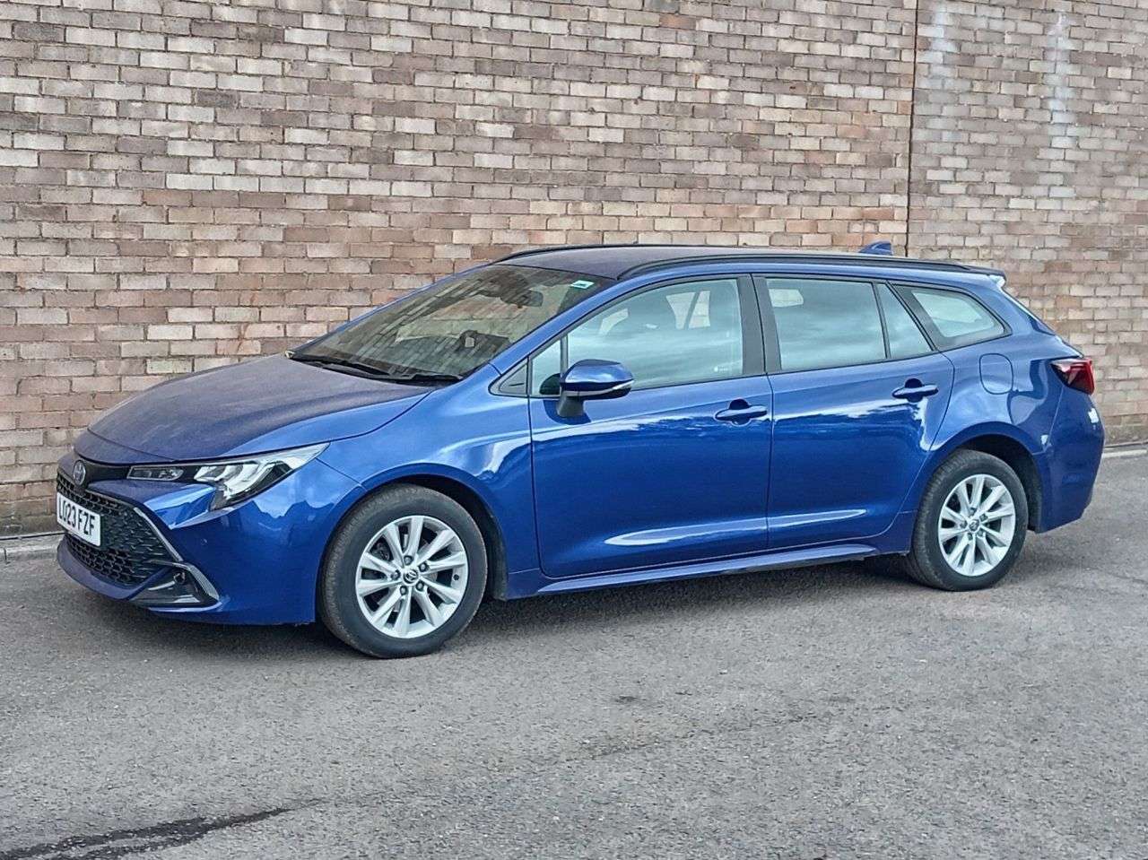 A 2023 TOYOTA COROLLA 1.8 VVT-h Icon Touring Sports 5dr Petrol Hybrid CVT Euro 6 (s/s) (140 ps) A 2023 TOYOTA COROLLA 1.8 VVT-h Icon Touring Sports 5dr Petrol Hybrid CVT Euro 6 (s/s) (140 ps)
