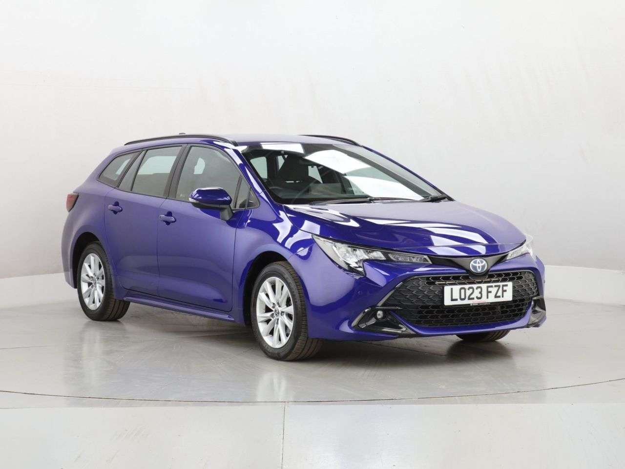 A 2023 TOYOTA COROLLA 1.8 VVT-h Icon Touring Sports 5dr Petrol Hybrid CVT Euro 6 (s/s) (140 ps) A 2023 TOYOTA COROLLA 1.8 VVT-h Icon Touring Sports 5dr Petrol Hybrid CVT Euro 6 (s/s) (140 ps)