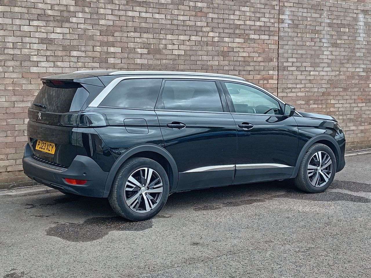 2023 PEUGEOT 5008 2023 PEUGEOT 5008