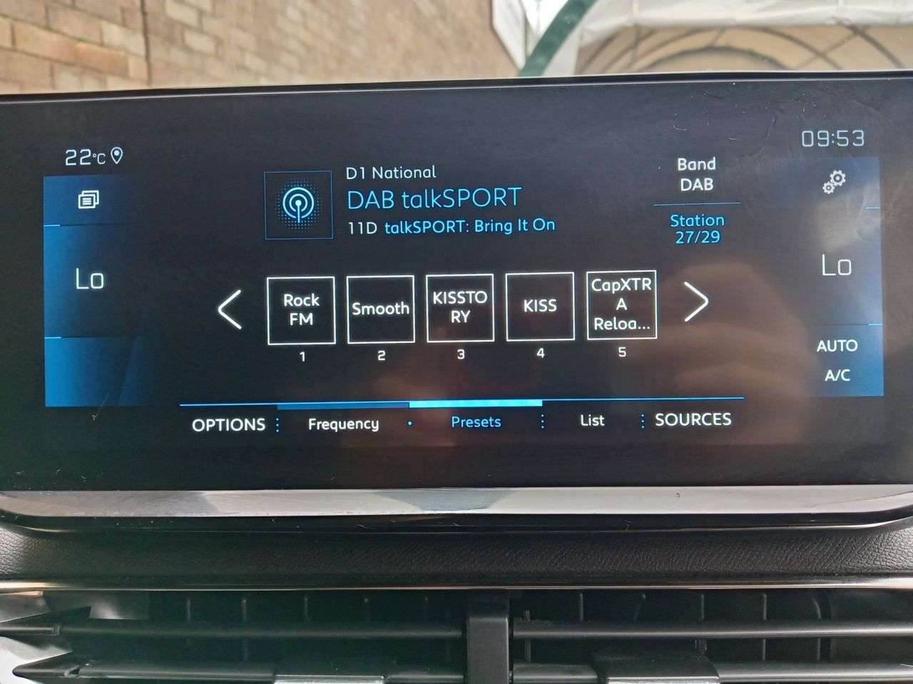 2023 PEUGEOT 5008 2023 PEUGEOT 5008