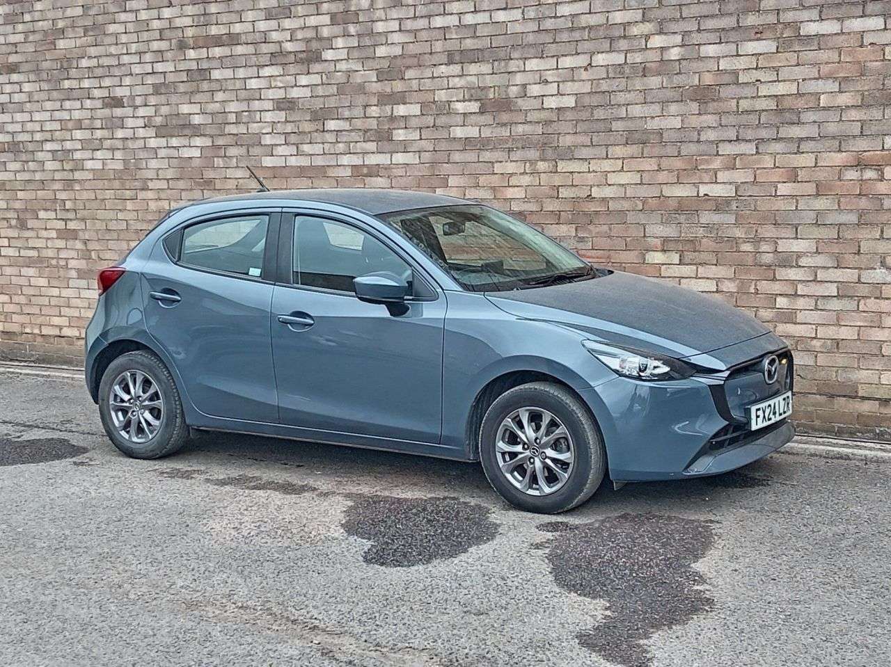 A 2024 MAZDA MAZDA2 1.5 SKYACTIV-G Centre-Line Hatchback 5dr Petrol Manual Euro 6 (s/s) (75 ps) A 2024 MAZDA MAZDA2 1.5 SKYACTIV-G Centre-Line Hatchback 5dr Petrol Manual Euro 6 (s/s) (75 ps)