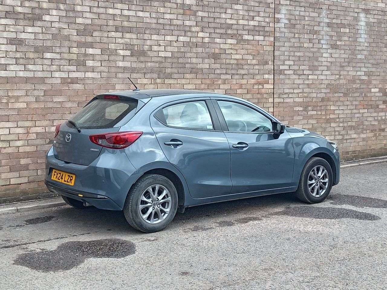 A 2024 MAZDA MAZDA2 1.5 SKYACTIV-G Centre-Line Hatchback 5dr Petrol Manual Euro 6 (s/s) (75 ps) A 2024 MAZDA MAZDA2 1.5 SKYACTIV-G Centre-Line Hatchback 5dr Petrol Manual Euro 6 (s/s) (75 ps)
