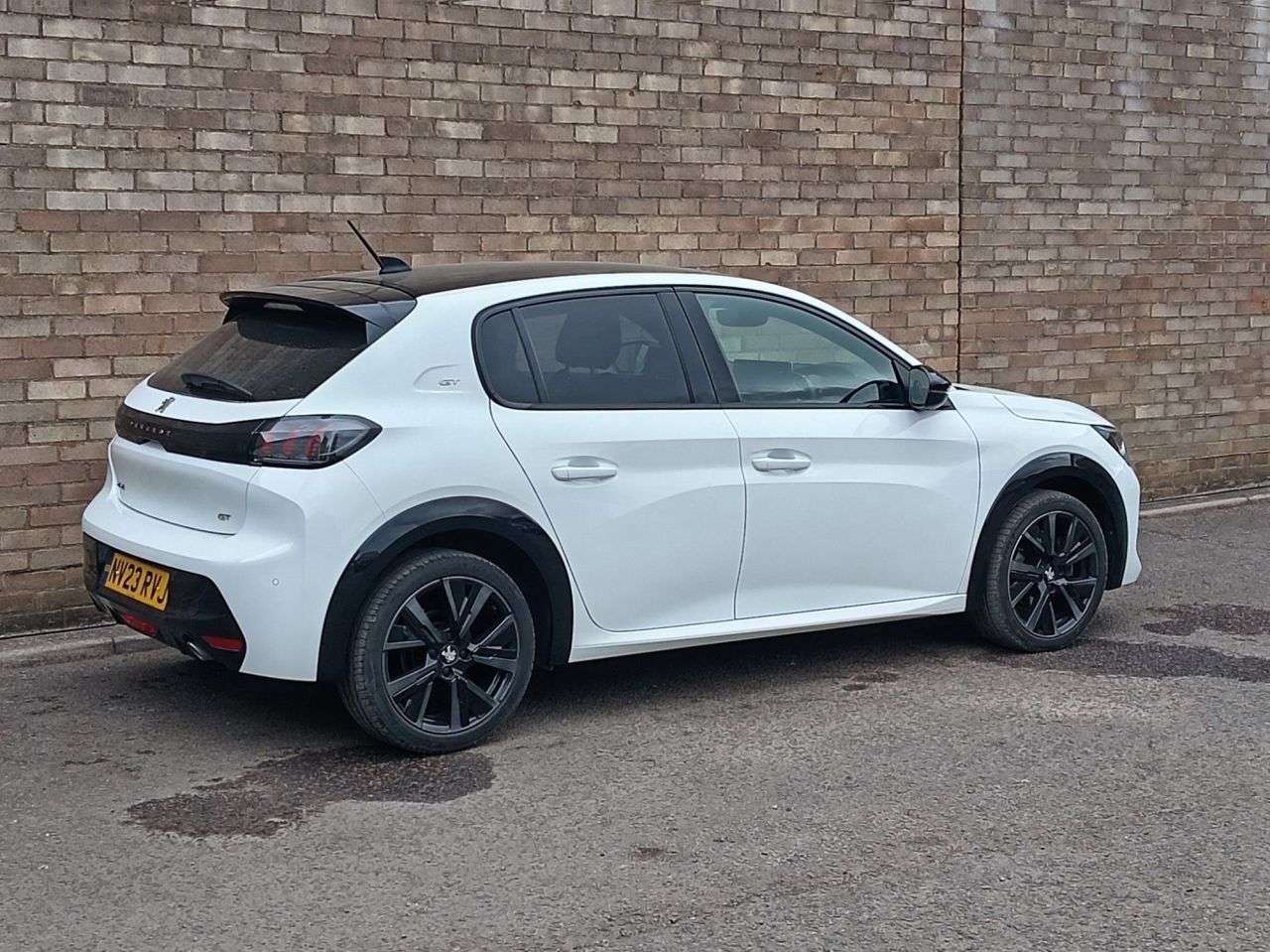 2023 PEUGEOT 208 2023 PEUGEOT 208