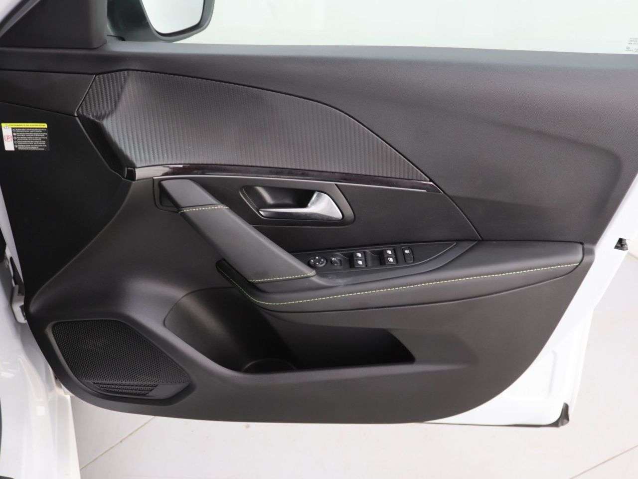 2023 PEUGEOT 208 2023 PEUGEOT 208