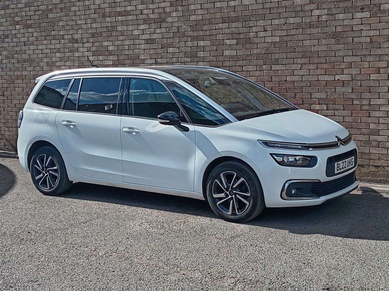 A 2022 CITROEN GRAND C4 SPACETOURER 1.5 BlueHDi Shine MPV 5dr Diesel Manual Euro 6 (s/s) (130 ps) A 2022 CITROEN GRAND C4 SPACETOURER 1.5 BlueHDi Shine MPV 5dr Diesel Manual Euro 6 (s/s) (130 ps)