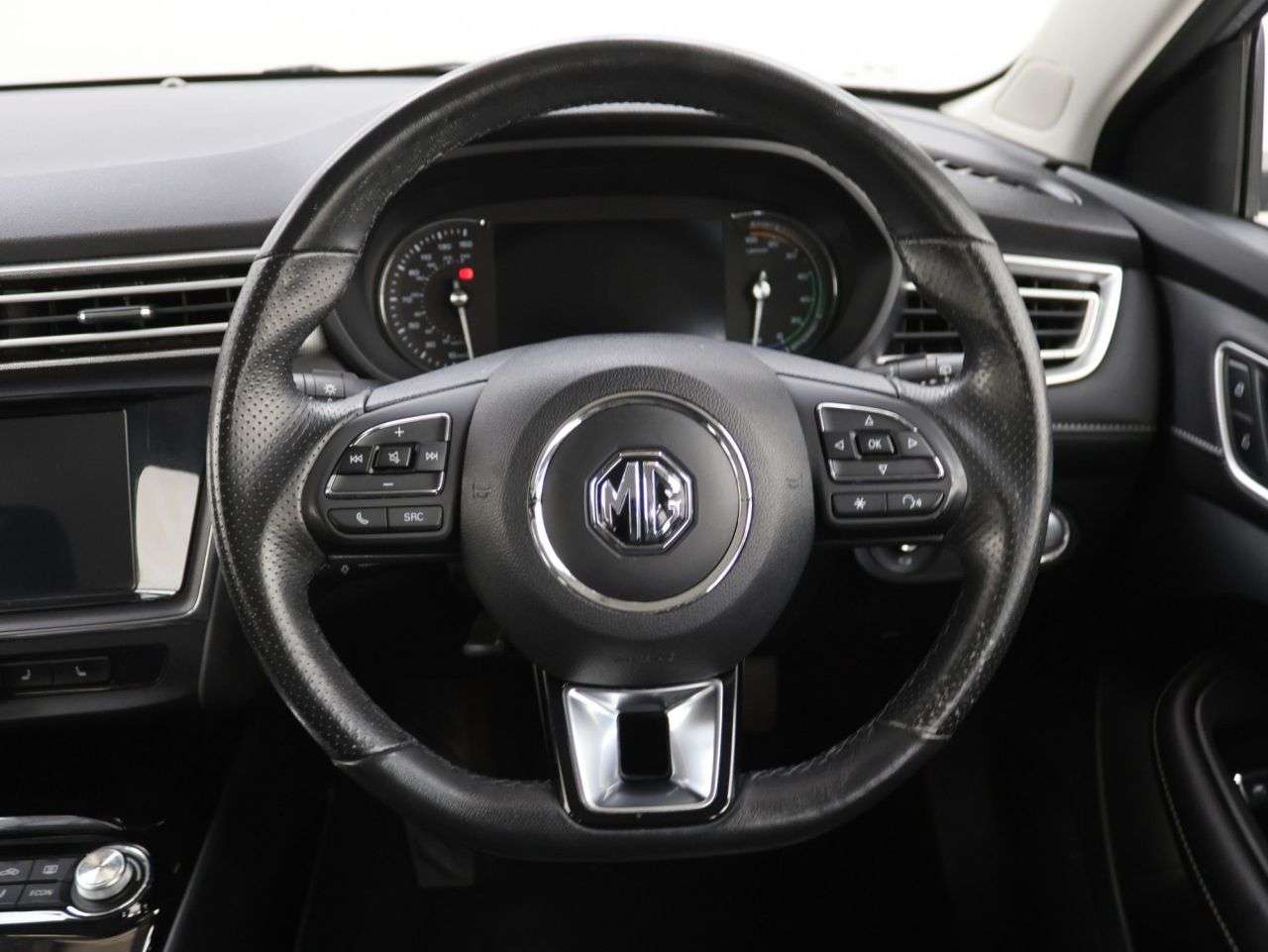 2022 MG MG 5 2022 MG MG 5