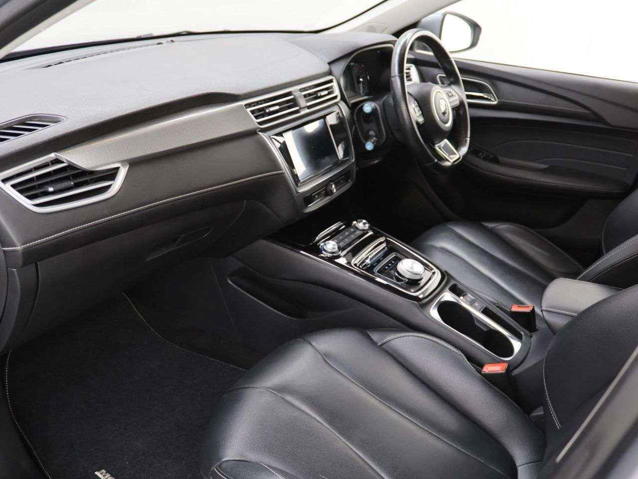 2022 MG MG 5 2022 MG MG 5