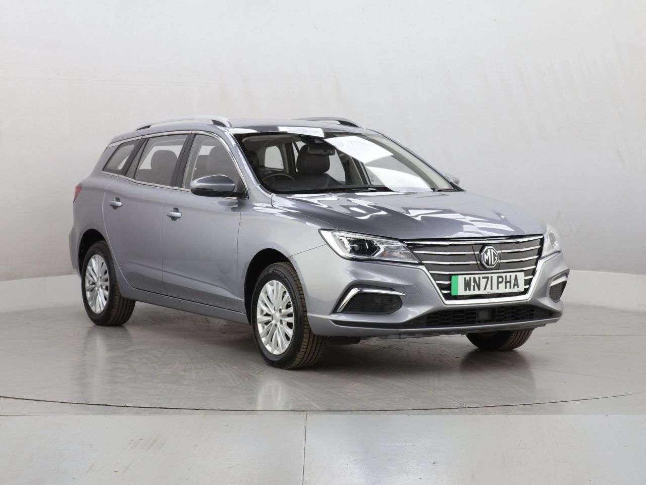 A 2021 MG MG 5 61.1kWh Exclusive Long Range Estate 5dr Electric Auto (156 ps) A 2021 MG MG 5 61.1kWh Exclusive Long Range Estate 5dr Electric Auto (156 ps)