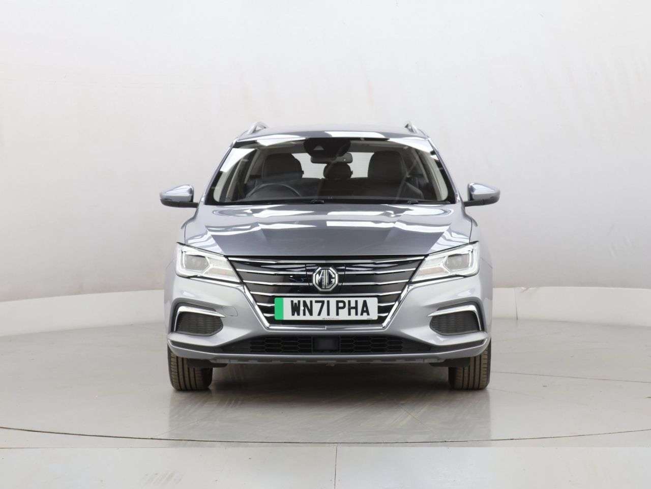 A 2021 MG MG 5 61.1kWh Exclusive Long Range Estate 5dr Electric Auto (156 ps) A 2021 MG MG 5 61.1kWh Exclusive Long Range Estate 5dr Electric Auto (156 ps)