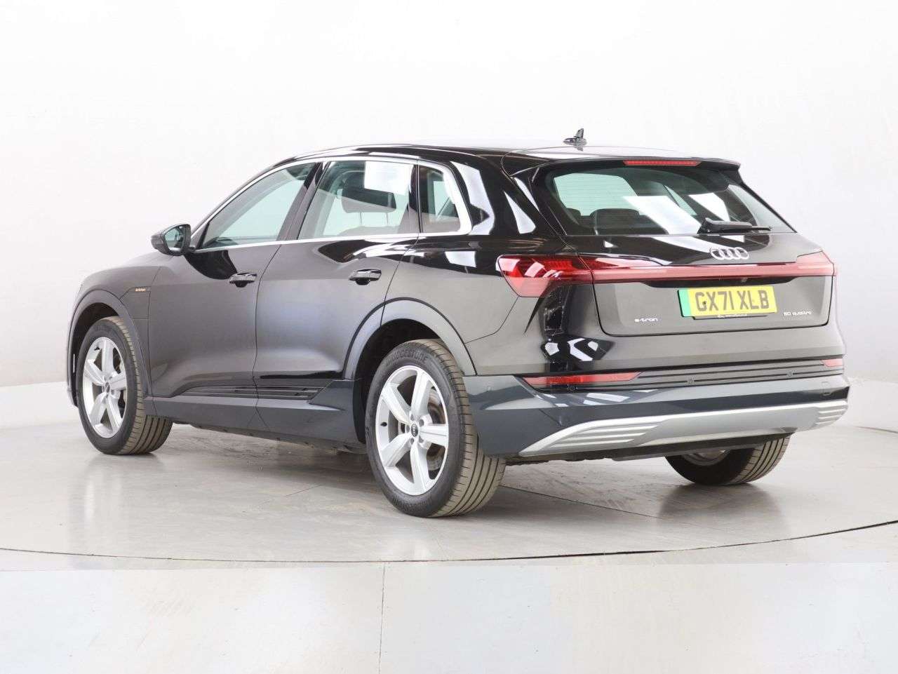 2021 AUDI E-TRON 2021 AUDI E-TRON