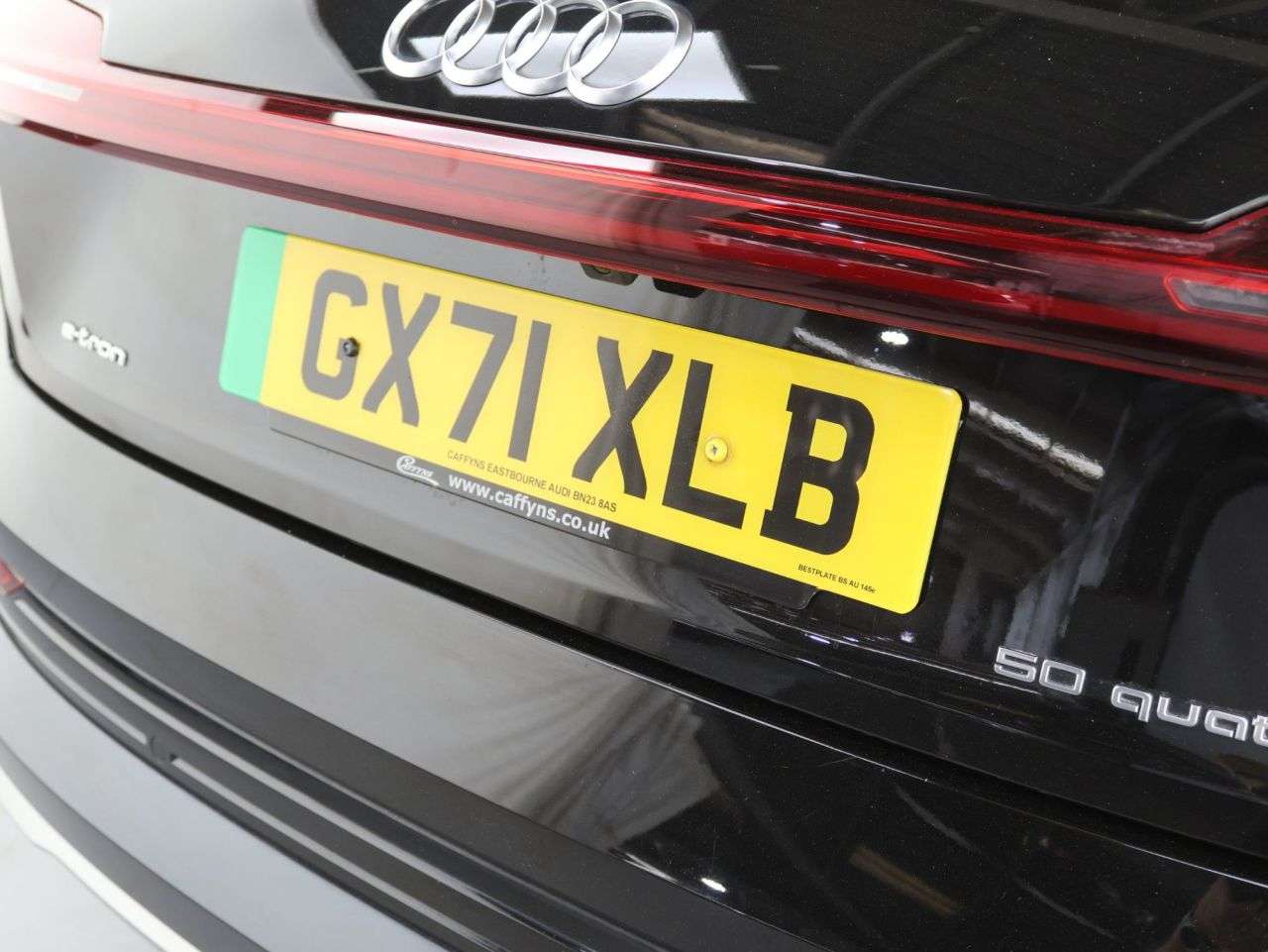 2021 AUDI E-TRON 2021 AUDI E-TRON