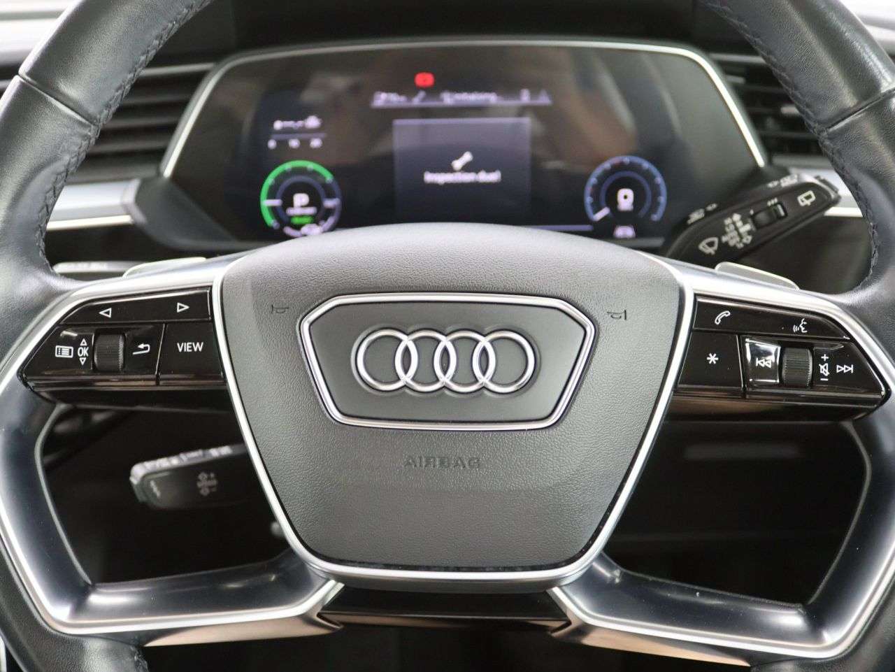 2021 AUDI E-TRON 2021 AUDI E-TRON