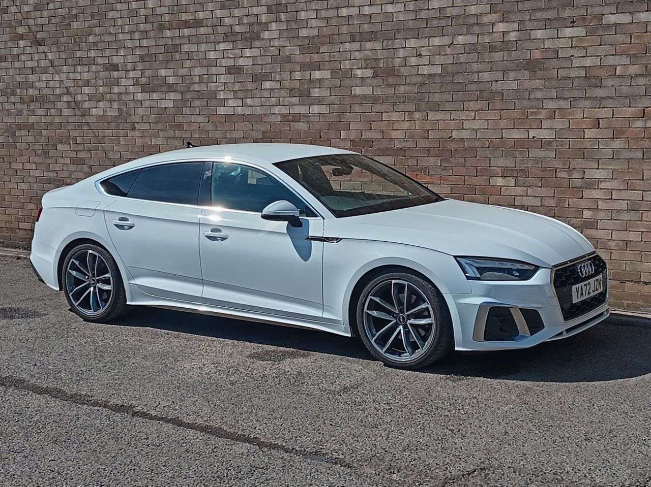 A 2023 AUDI A5 2.0 TDI 35 S line Sportback 5dr Diesel S Tronic Euro 6 (s/s) (163 ps) A 2023 AUDI A5 2.0 TDI 35 S line Sportback 5dr Diesel S Tronic Euro 6 (s/s) (163 ps)