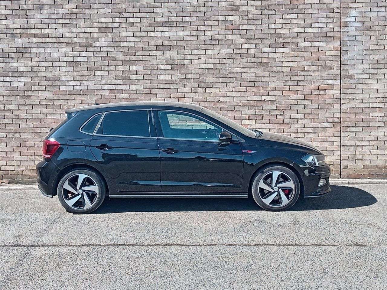 A 2019 VOLKSWAGEN POLO 2.0 TSI GPF GTI Hatchback 5dr Petrol DSG Euro 6 (s/s) (200 ps) A 2019 VOLKSWAGEN POLO 2.0 TSI GPF GTI Hatchback 5dr Petrol DSG Euro 6 (s/s) (200 ps)