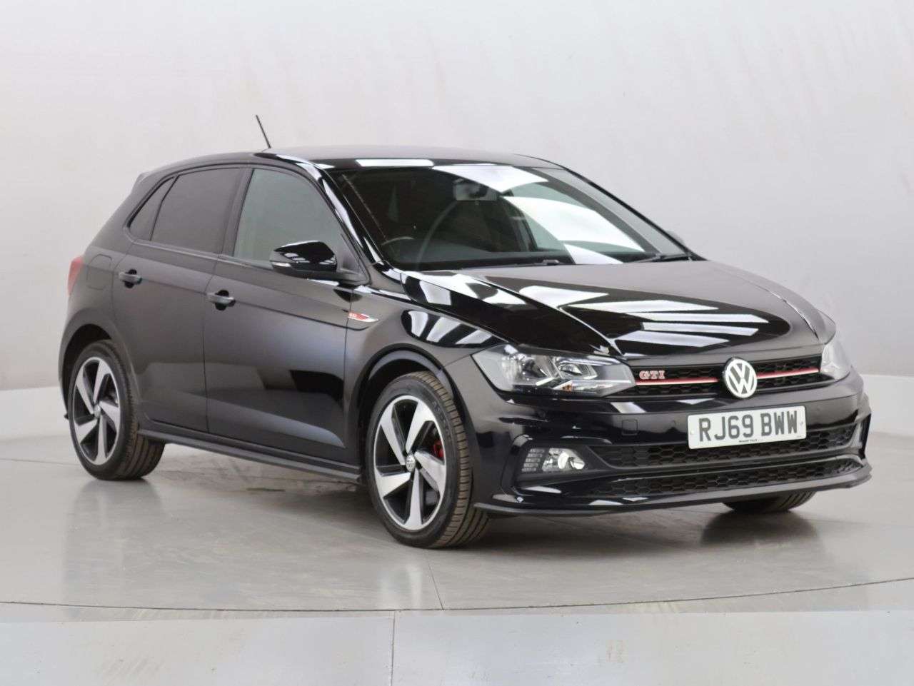 A 2019 VOLKSWAGEN POLO 2.0 TSI GPF GTI Hatchback 5dr Petrol DSG Euro 6 (s/s) (200 ps) A 2019 VOLKSWAGEN POLO 2.0 TSI GPF GTI Hatchback 5dr Petrol DSG Euro 6 (s/s) (200 ps)