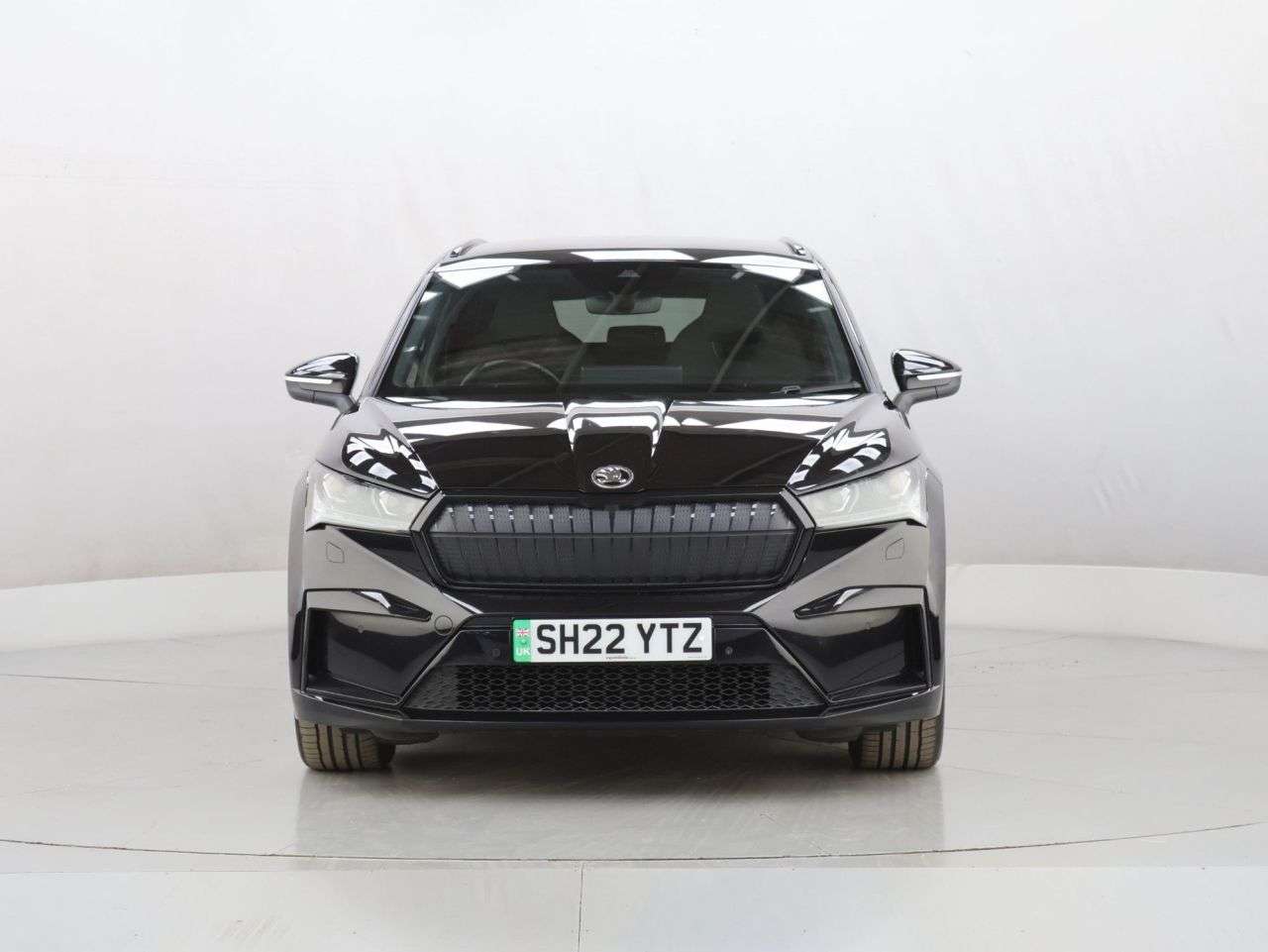A 2022 SKODA ENYAQ iV 82kWh 80x SportLine SUV 5dr Electric Auto 4WD (DC125kW) (265 ps) A 2022 SKODA ENYAQ iV 82kWh 80x SportLine SUV 5dr Electric Auto 4WD (DC125kW) (265 ps)
