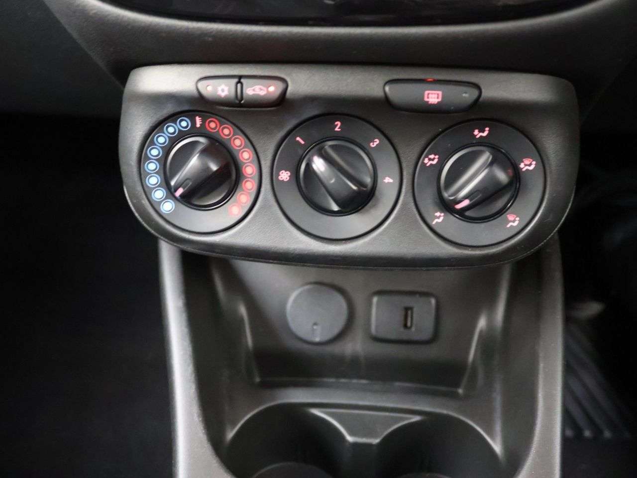2017 VAUXHALL CORSA 2017 VAUXHALL CORSA