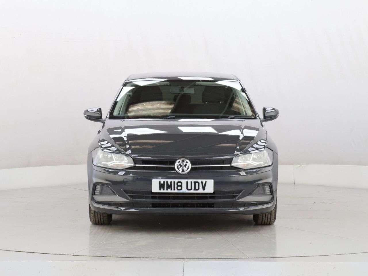 A 2018 VOLKSWAGEN POLO SE A 2018 VOLKSWAGEN POLO SE