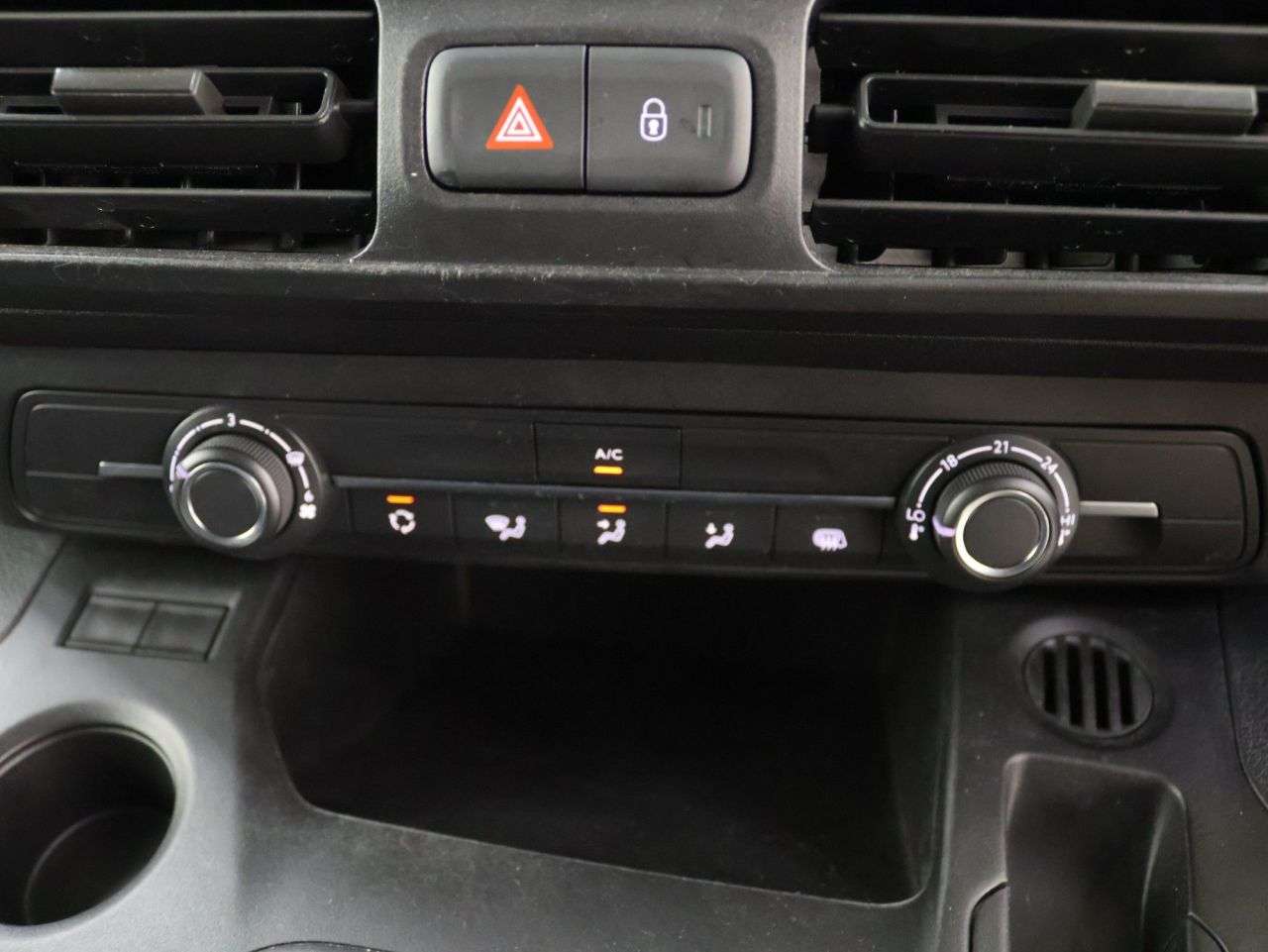 2024 VAUXHALL COMBO 2024 VAUXHALL COMBO