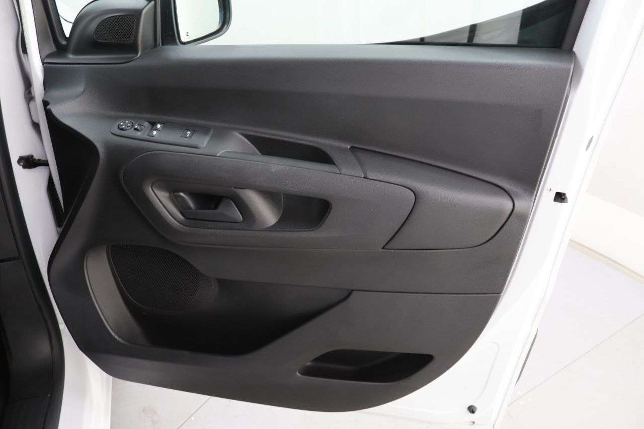 2024 VAUXHALL COMBO 2024 VAUXHALL COMBO