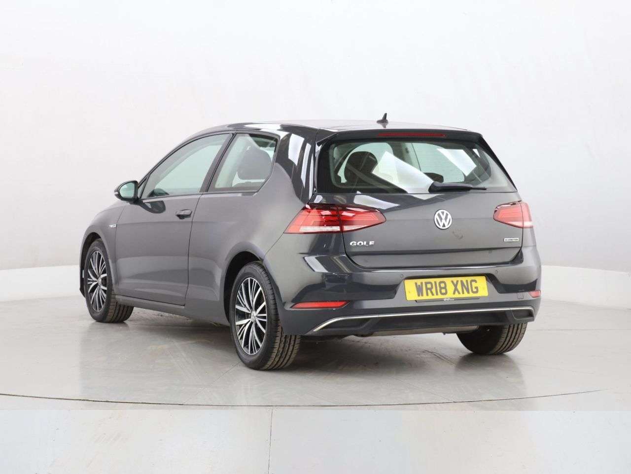 2018 VOLKSWAGEN GOLF 2018 VOLKSWAGEN GOLF