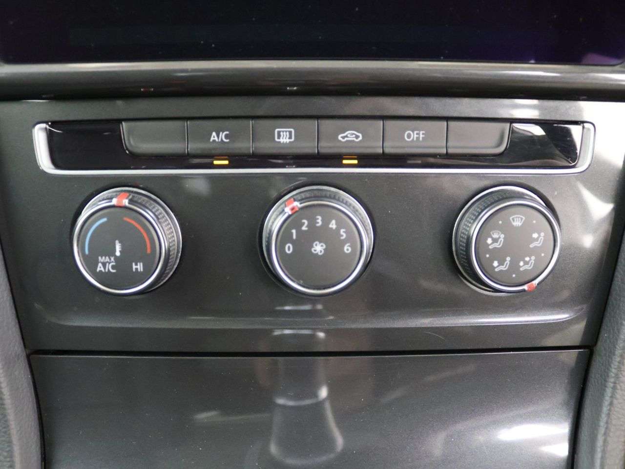 2018 VOLKSWAGEN GOLF 2018 VOLKSWAGEN GOLF